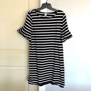Jcrew striped cotton dress with flutter sleeves. Size M